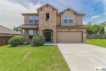 161 Conway Castle Dr - New Braunfels, TX