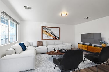 920 Everett Street Apartments - Los Angeles, CA