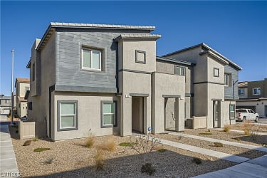 527 Clearsable Ave - Henderson, NV