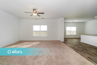 17037 Dusty Boots Ln Elgin Tx 78621 - undefined, undefined