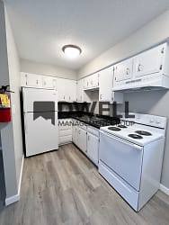721 6th St - undefined, undefined
