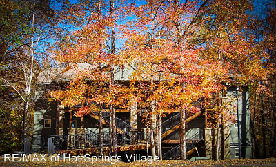119 Desoto Center Dr - Hot Springs Village, AR