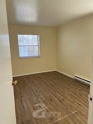 856 Continental Ct unit 6 - undefined, undefined