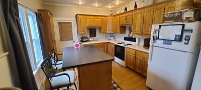 W232N6294 Waukesha Ave - Sussex, WI