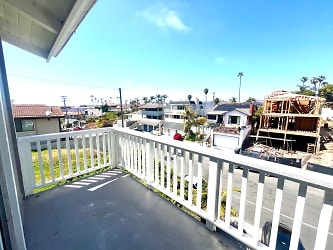 2 Bed 2 Bath Ocean View Stand Alone Bungalow By The Beach Apartments - San Clemente, CA