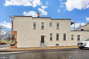 2921 Eastern Ave - Baltimore, MD