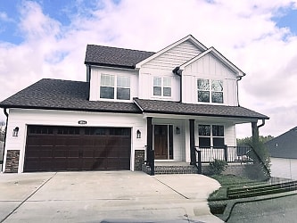 3054 22nd St NW - Cleveland, TN