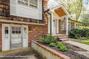 706 Hillside Ave - Pine Beach, NJ
