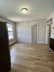 18-15 126th St unit 2 - Queens, NY