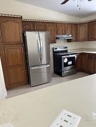 31-16 41st St unit 200 - Queens, NY