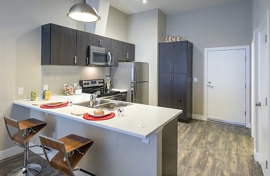 SB1K Apartments - Denver, CO