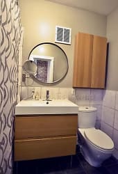 35-35 28th St unit 2 - Queens, NY
