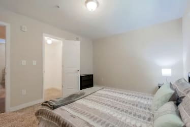 Room For Rent - Conley, GA