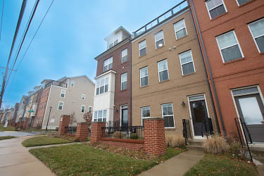 12704 Layhill Rd - Silver Spring, MD