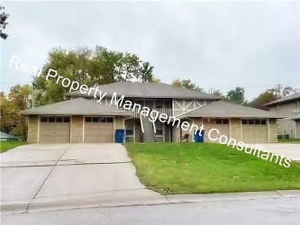 16604 E Gudgell Rd unit C - Independence, MO