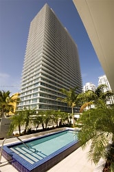 1111 SW 1st Ave #1814 - Miami, FL