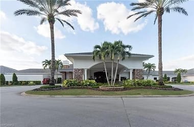 10285 Bismark Palm Way #1045 - Fort Myers, FL