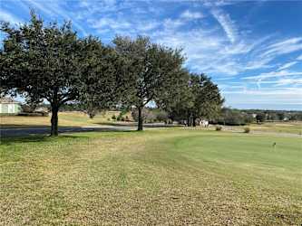 33518 Terragona Dr - Sorrento, FL