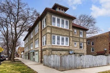 3707 N Lockwood Ave - Chicago, IL