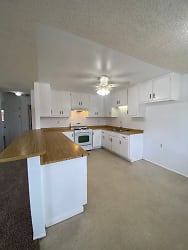 56181 Papago Trail unit 01 - Yucca Valley, CA