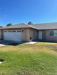 408 Butterfield Trail - Imperial, CA