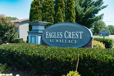 Eagles Crest At Wallace Apartments - Clarksville, TN