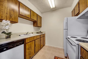 The Bradford Apartments - Midland, TX