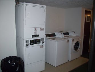 Winchester West Apartments - Enid, OK