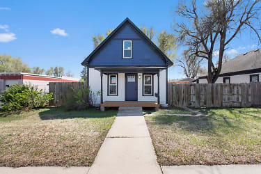 807 E Mulberry St - Fort Collins, CO