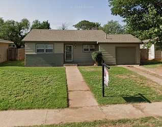 4913 40Th Street - Lubbock, TX