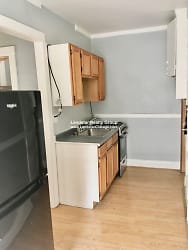 3267 W Wrightwood Ave unit 1Y - Chicago, IL