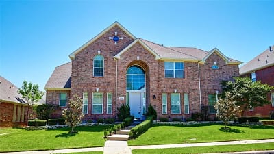 1224 Willowdale Ln - Irving, TX