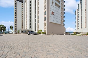450 S Gulfview Blvd #1004 - Clearwater, FL