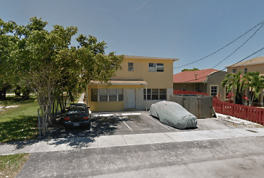 1109 NW 5th St - Fort Lauderdale, FL