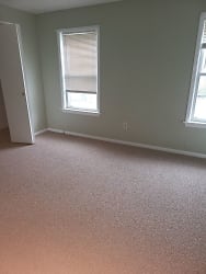 2078 Fairview unit Up - Cleveland, OH