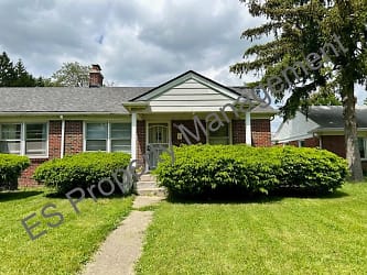 1064 W 37th St - Indianapolis, IN