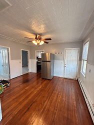 121 Grove St unit 2 - undefined, undefined