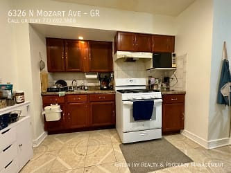6326 N Mozart Ave - GR - Chicago, IL