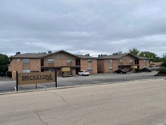 Brickstone Villas! Apartments - Killeen, TX