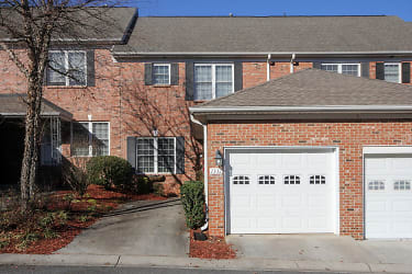 2332 Madeline Meadow Dr - Charlotte, NC