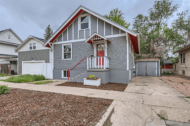 921 12th Ave - Greeley, CO