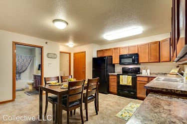Southport Heights Apartments - Fargo, ND