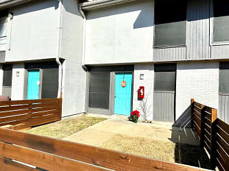 Remodeled Units Now Available In Terrell! Apartments - Terrell, TX