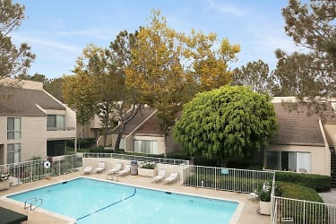 Torrey Pines Village Apartments - San Diego, CA