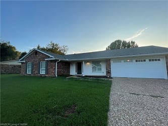 8908 Stoney Hedge Dr - Fort Smith, AR