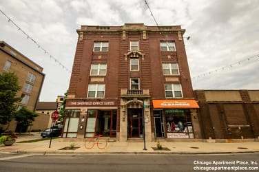 3257 N Sheffield Ave - Chicago, IL