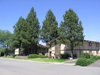 Chalet Apartments - Spokane Valley, WA