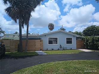 258 Neptune Ave - Lauderdale By The Sea, FL