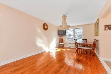 64-35 Yellowstone Blvd #2G - Queens, NY