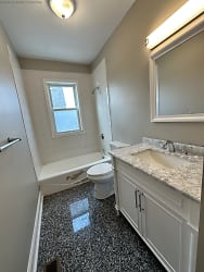 167-169 Kendrick Ave unit 1 - Quincy, MA